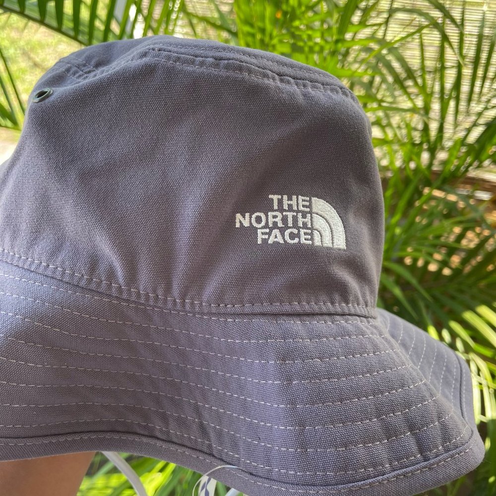 Unisex The North Face Bucket/Brimmer Hiking Sun hat S/M Lavender UPF 40+